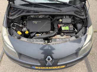 Renault Clio 1.2 TCE Business picture 10