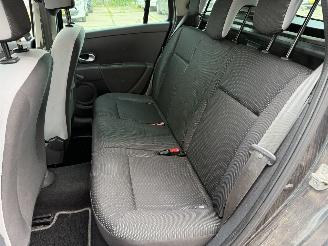 Renault Clio 1.2 TCE Business picture 17