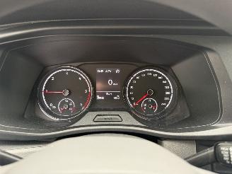 Volkswagen Transporter 2.0 TDI L2H1 28 110PK Navigatie Trekhaak picture 19