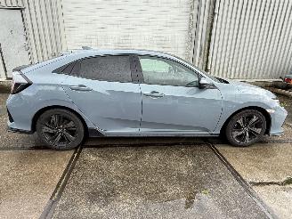 Honda Civic 1.5i-VTEC Sport Plus Panoramadak picture 2