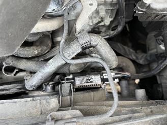 Volvo S-60 2.0 D2 picture 15