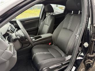 Honda Civic 1.0 i-VTEC Executive Automaat Panoramadak picture 21