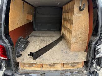 Volkswagen Transporter 2.0 TDI DSG L2H1 Bulli Leer picture 10