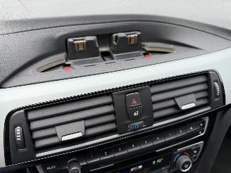 BMW 3-serie 320i High Executive M-Sport picture 16