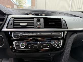 BMW 3-serie 318i M-Sport Panoramadak H/K Leer picture 18
