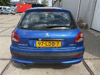 Peugeot 206+ 1.1 XR picture 4
