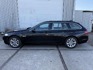 BMW 5-serie 528i Touring picture 7