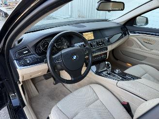 BMW 5-serie 528i Touring picture 17
