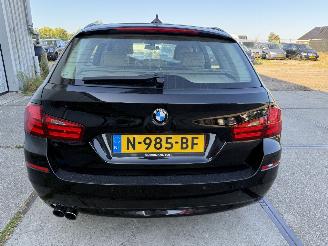 BMW 5-serie 528i Touring picture 4