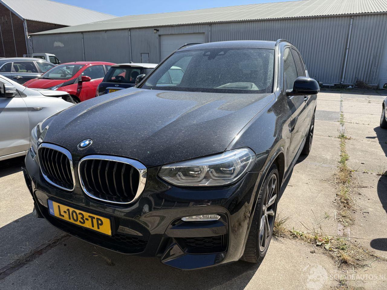 BMW X3 xDrive30i High Executive Pano Leer
