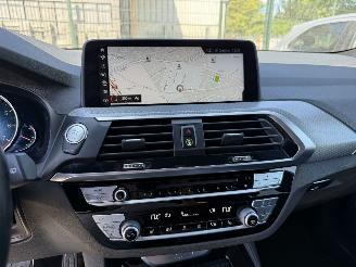 BMW X3 xDrive30i High Executive Pano Leer picture 21