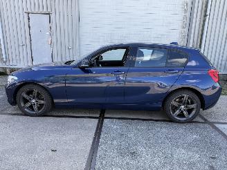 BMW 1-serie 118i Sport Line Automaat picture 2