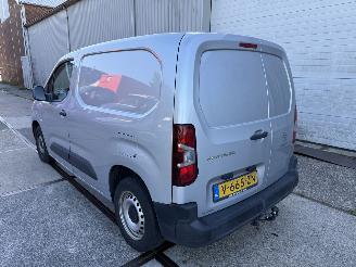 Peugeot Partner 1.6 BlueHDI Premium picture 9