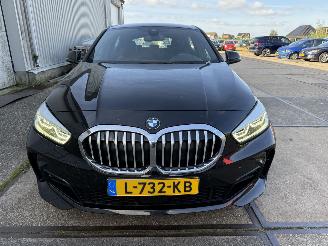 BMW 1-serie 118i M-Sport Automaat picture 12