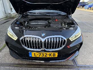 BMW 1-serie 118i M-Sport Automaat picture 13