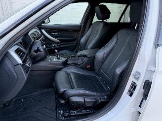 BMW 3-serie 330i Touring M-Sport picture 18