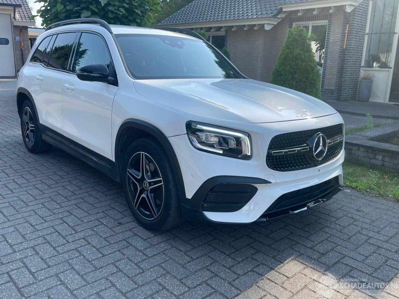 Mercedes GLB 180 d AMG LINE NAVI CAMERA LED