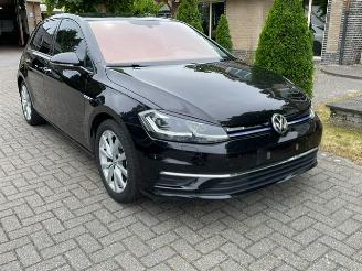 Volkswagen Golf 1.5 TSI Comfortline DSG NAVI LEDER picture 4