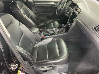 Volkswagen Golf 1.5 TSI Comfortline DSG NAVI LEDER picture 10