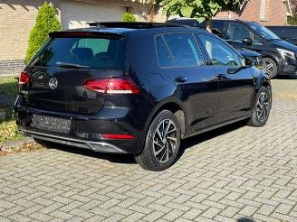 Volkswagen Golf 1.0 TSI Comfortline PANO NAVI CAMERA picture 8