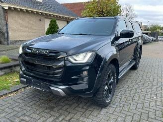 Isuzu D-Max V-Cross 4X4 DC HARDTOP picture 2