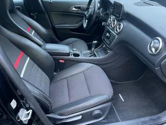 Mercedes A-klasse 180 BlueEfficiency NAVI PDC picture 8