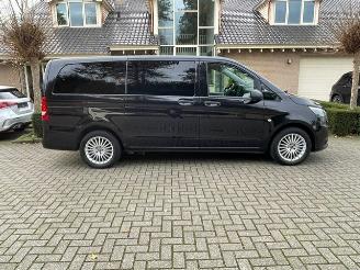 Mercedes  VITO TOURER 114 CDI Lang 9 PERS AIRCO CAMERA PDC picture 2