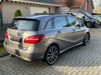 Mercedes B-klasse 200 d PANORAMADAK CAMERA NAVI LED picture 6