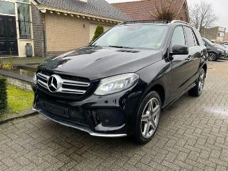 damaged passenger cars Mercedes GLE 250 d 4MATIC AMG LINE PANORAMADAK CAMERA NAVI 2015/9