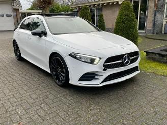 Avarii autoturisme Mercedes A-klasse 180 d AMG LINE PANORAMADAK NAVI CAMERA LED 2019/3