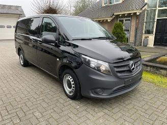 danneggiata veicoli commerciali Mercedes Vito 114 CDI LANG AUTOM NAVI EURO6 2021/10