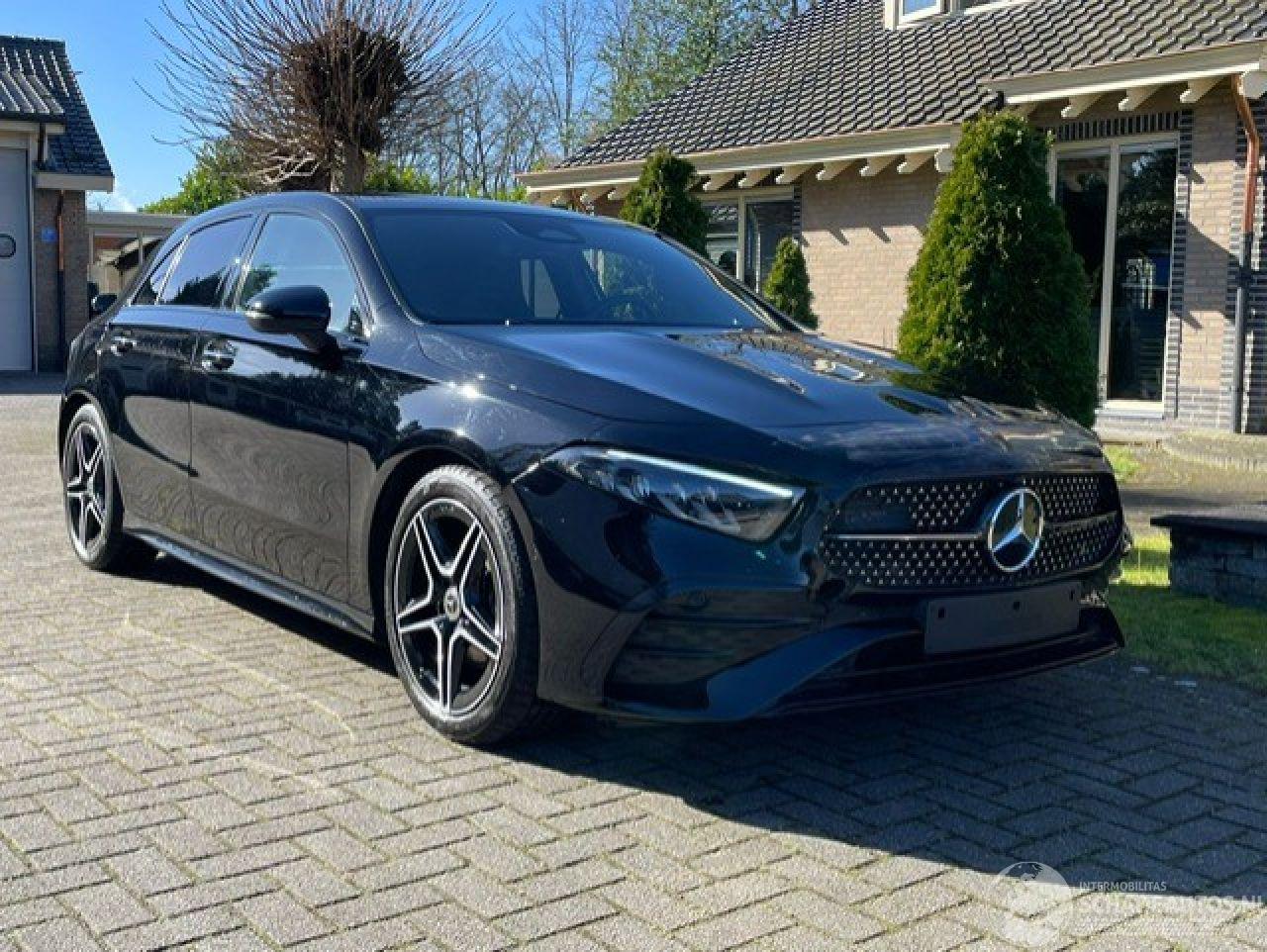 Mercedes A-klasse 180 AMG LINE NIGHT NAVI CAMERA LED