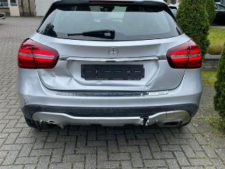 Mercedes GLA 180 URBAN NAVI PDC LED picture 11