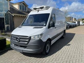 Mercedes Sprinter 315 CDI KOEL/VRIES DAG EN NACHT KLIMA picture 4