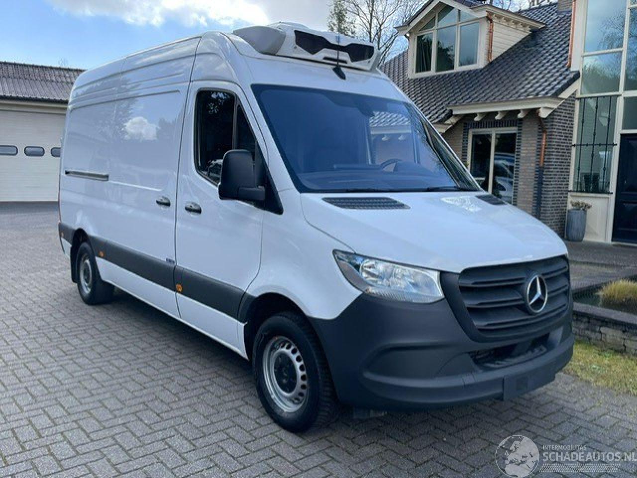 Mercedes Sprinter 315 CDI KOEL/VRIES DAG EN NACHT KLIMA