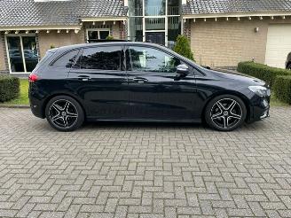 Mercedes B-klasse 200 d AMG LINE PANORAMADAK NAVI CAMERA picture 5