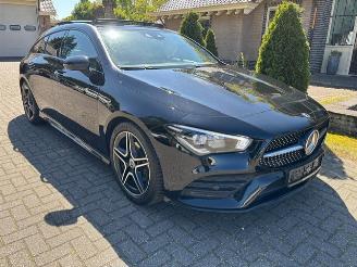 uszkodzony samochody osobowe Mercedes Cla-klasse 180 AMG LINE PANO CAMERA NAVI 2019/9