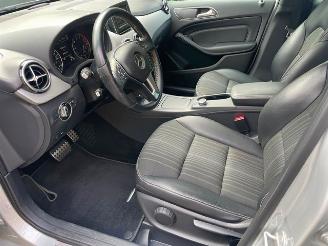 Mercedes B-klasse 180 CAMERA NAVI PDC picture 7