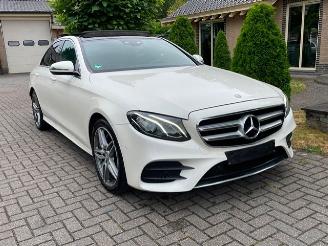 Mercedes E-klasse 220 d AMG LINE PANO NAVI CAMERA LED picture 4