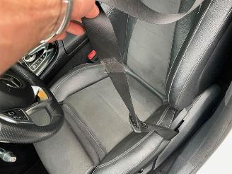 Mercedes E-klasse 220 d AMG LINE PANO NAVI CAMERA LED picture 16