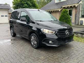 skadebil bedrijf Mercedes Citan 110 CDI AUTOMAAT PDC CAMERA 2025/2
