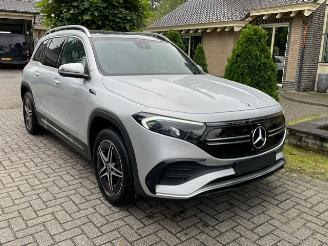 Coche accidentado Mercedes EQB 300 4MATIC PANO LED NAVI CAMERA 2022/9