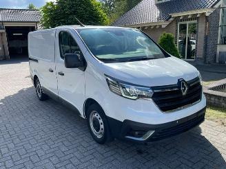 Renault Trafic L2H1 KUHLKASTENWAGEN TIEFKUHL -20 KOEL/VRIES  dag en nacht picture 4