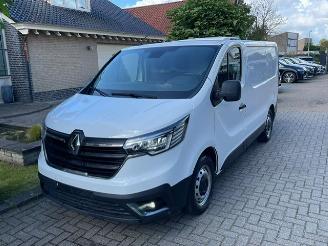 skadebil bedrijf Renault Trafic L2H1 KUHLKASTENWAGEN TIEFKUHL -20 KOEL/VRIES  dag en nacht 2022/12