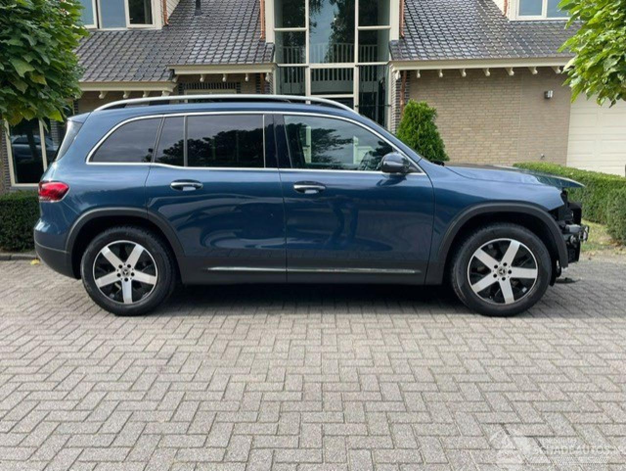 Mercedes GLB 200 PROGRESSIVE PANO NAVI CAMERA
