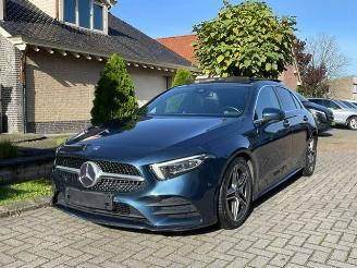 Coche accidentado Mercedes A-klasse 200 AMG LINE PANO LED NAVI CAMERA 2021/7