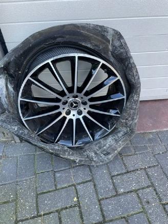 Mercedes GLE 350 de 4MATIC AMG LINE PANO LED NAVI CAMERA picture 16