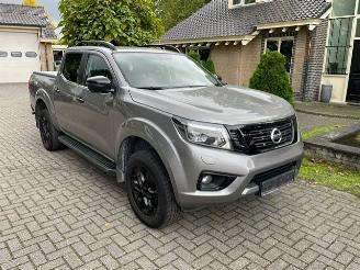 Vaurioauto  passenger cars Nissan Navara 2.3 dCi N-Guard Double Cab 4X4 NAVI 2021/11