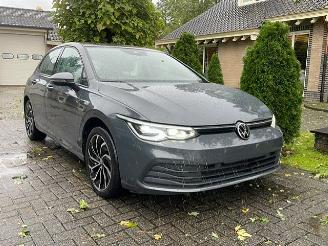 Käytettyjen passenger cars Volkswagen Golf VIII 1.5 eTSI PANO NAVI CAMERA 2020/7