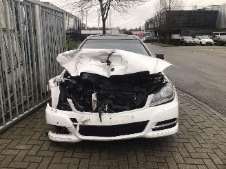 skadebil auto Mercedes C-klasse C 200 CDI COUPE 2012/7